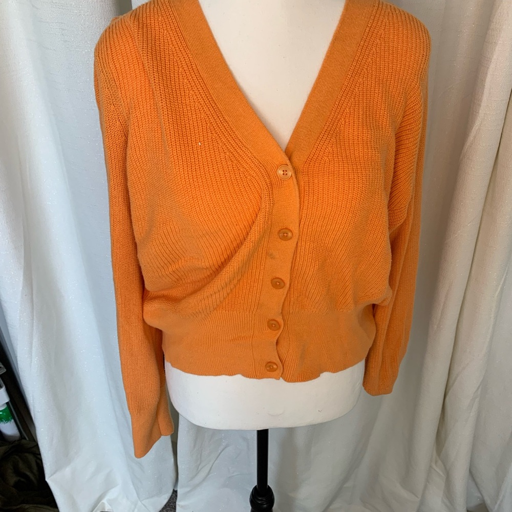 Scoop orange cardigan